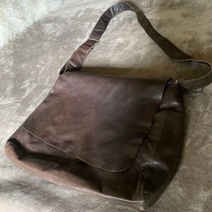 Rudsak leather messenger bag